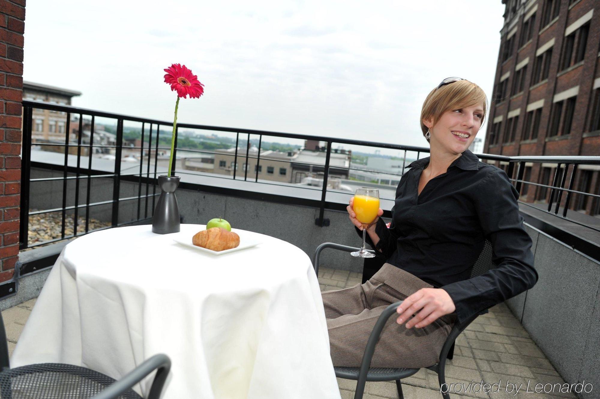 Ac Hotel By Marriott Old Montreal Hotel