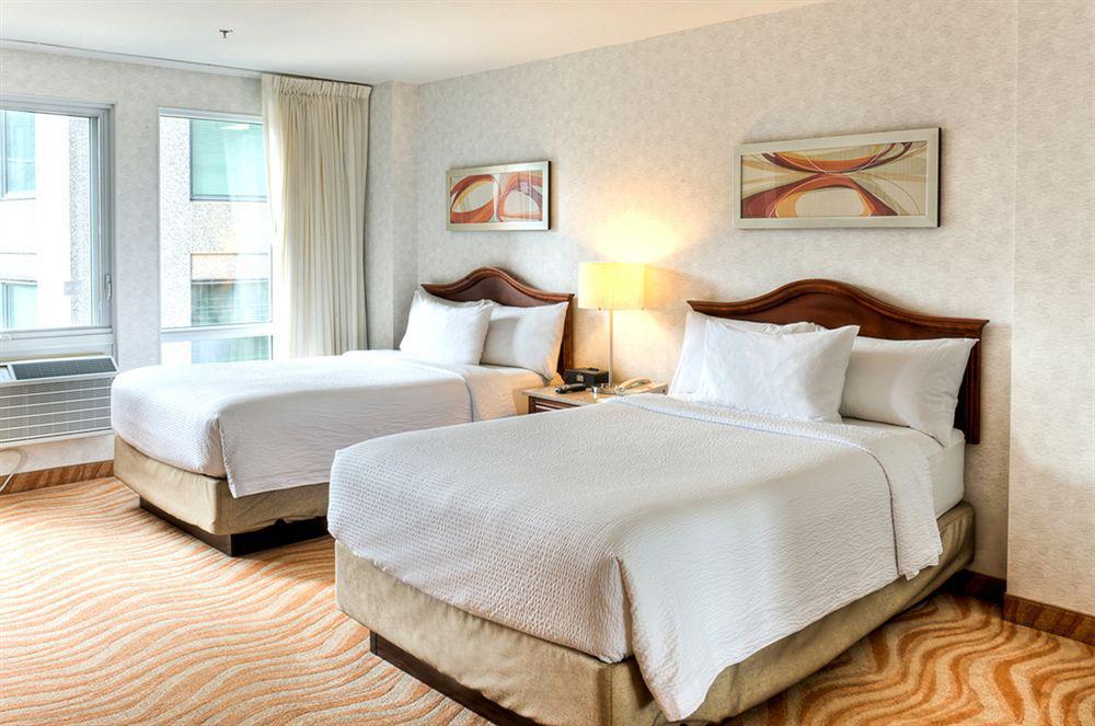 Ac Hotel By Marriott Old Montreal Montreal